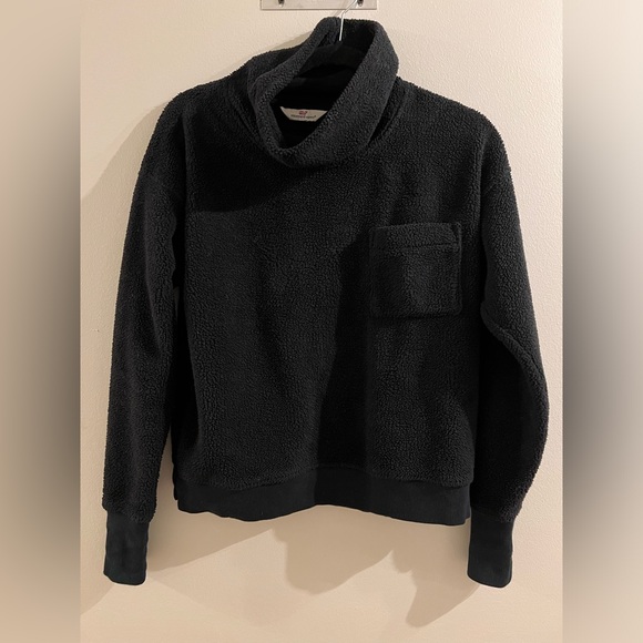 Vineyard Vines Women’s Fleece Sherpa Funnel Neck pullover - Picture 3 of 4